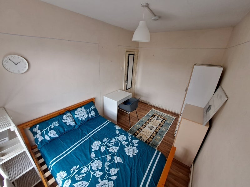 Room Bowling Green Street in Greater London