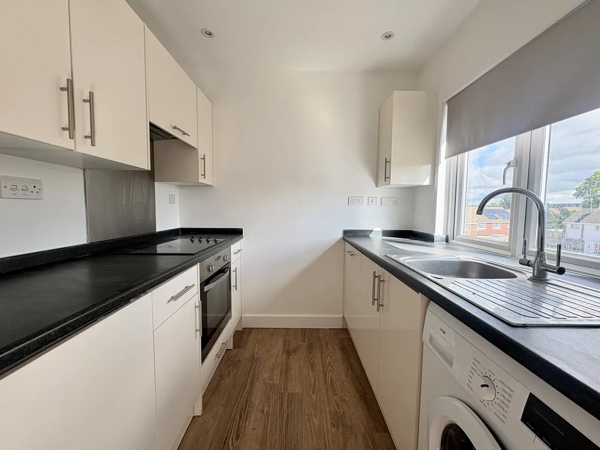 Flat Chichester Close in Rainham