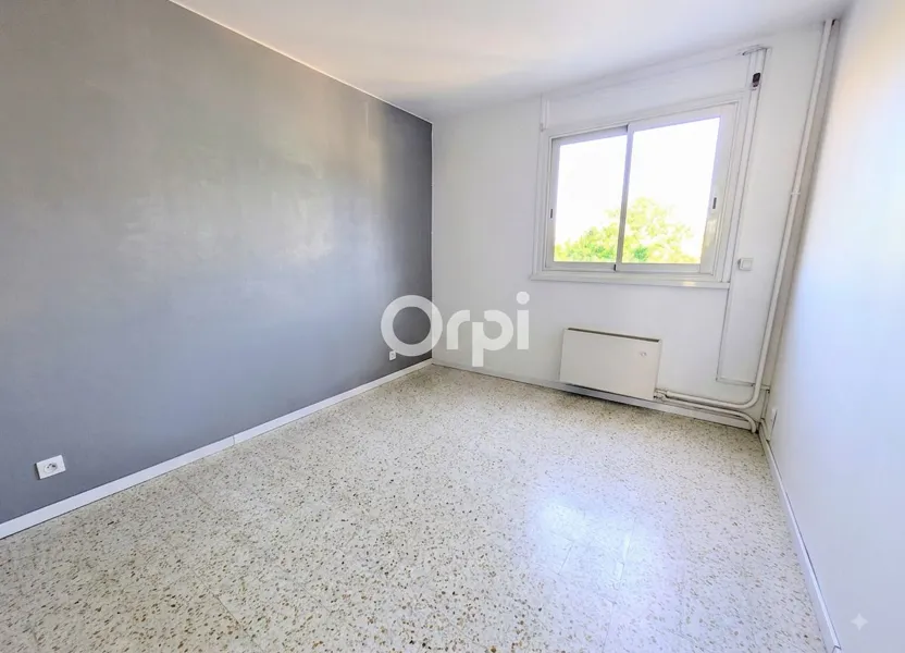 Flat Vieux Chemin de Sainte-Musse in Toulon