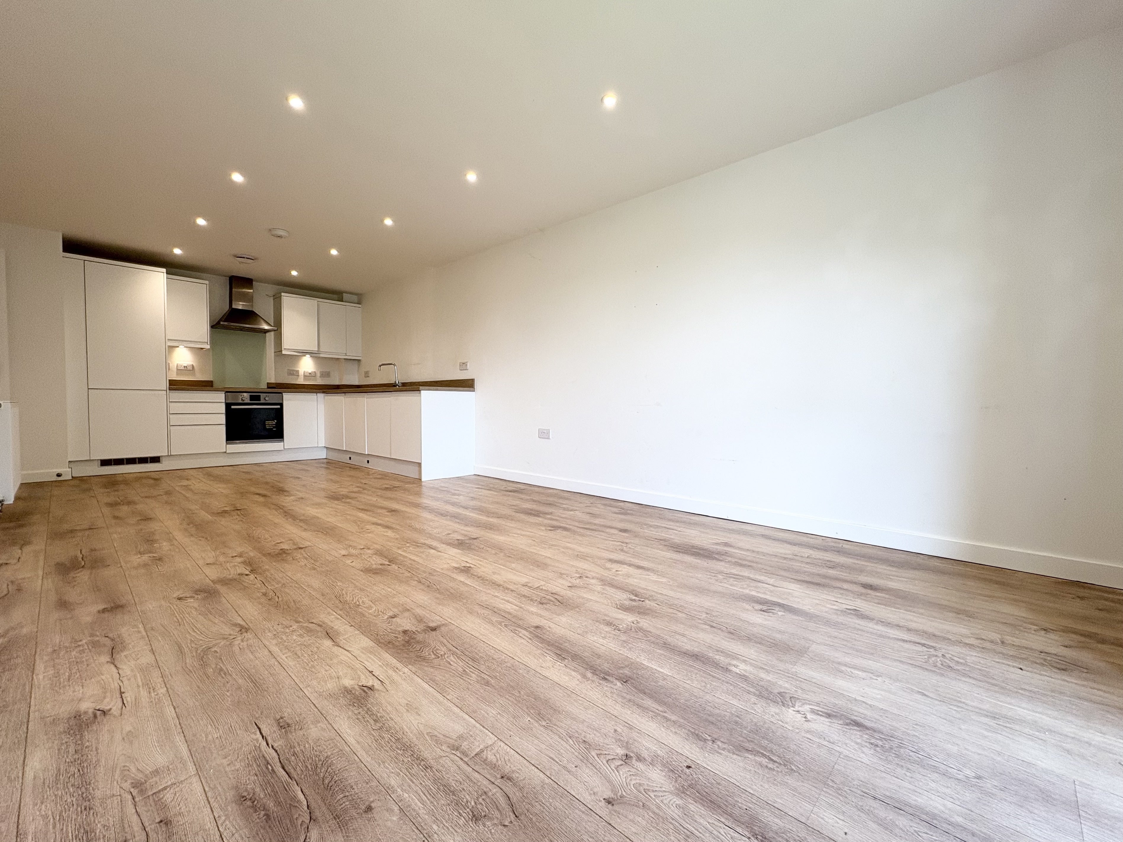 Flat Ashton Rise in Bristol
