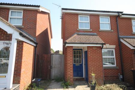 House Villiers Close in Luton