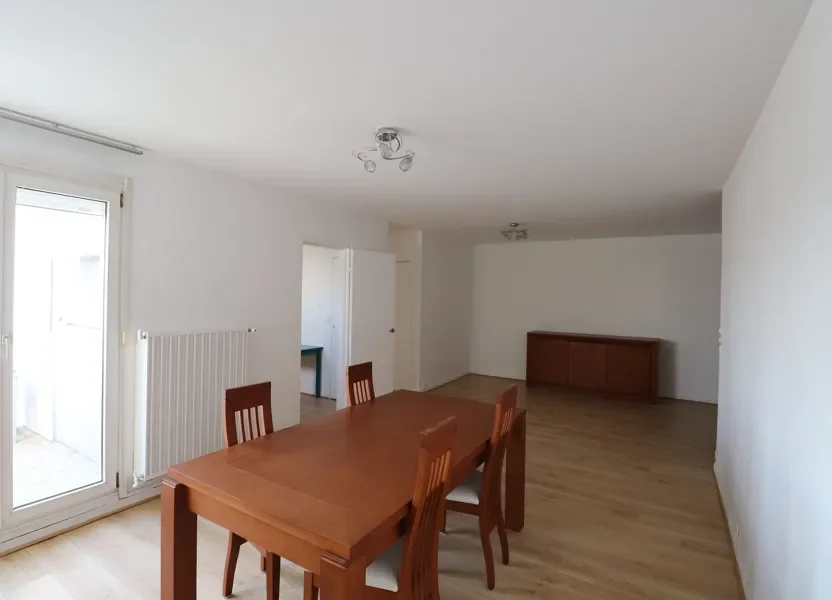 Appartement Rue Arlette Rémia-Coudron à Reims