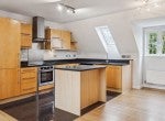 Flat Cranwells Lane in Farnham Royal