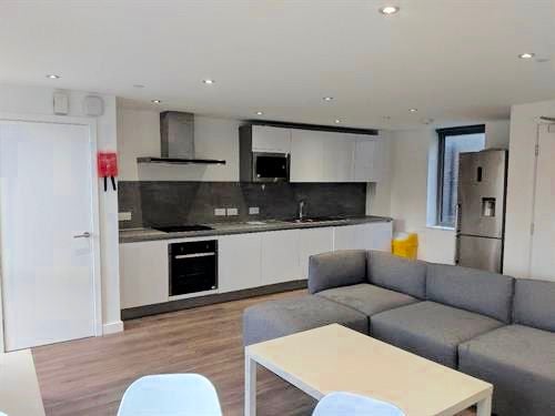 Room Henry Street in Sheffield