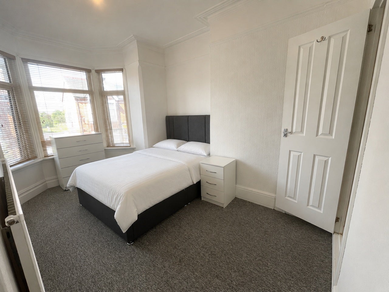 Room Festing Grove in Portsmouth