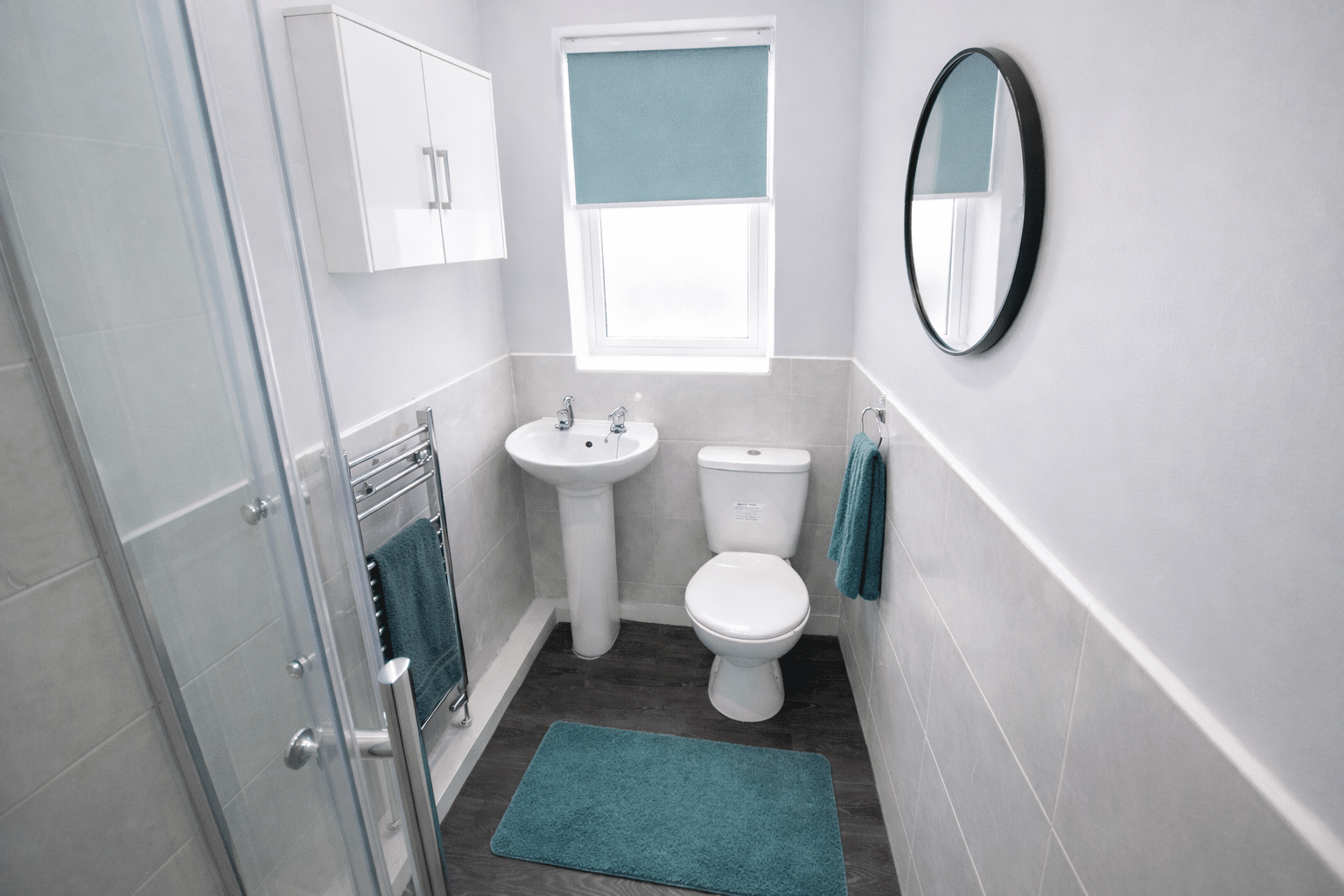 Flat Blandford Road in Salford