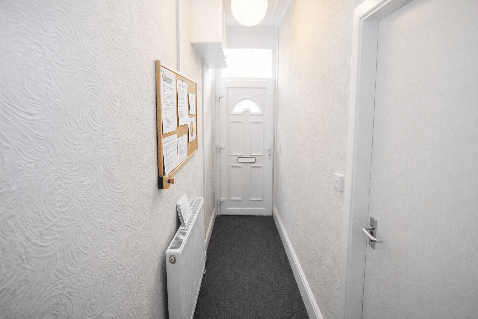 Flat Blandford Road in Salford