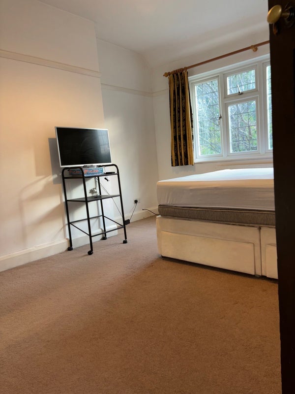 Room Briton Close in Greater London