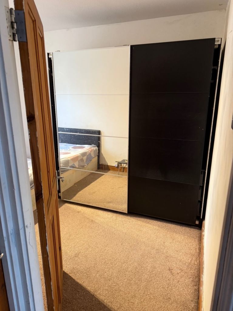 Room Orchard Road in Greater London
