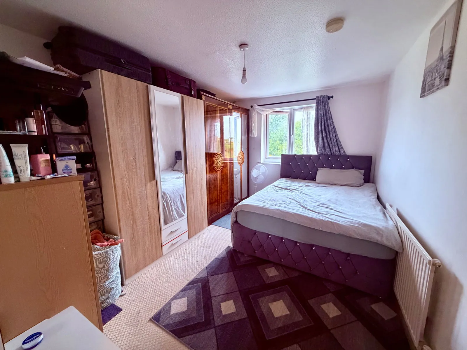 Flat Pempath Place in Greater London