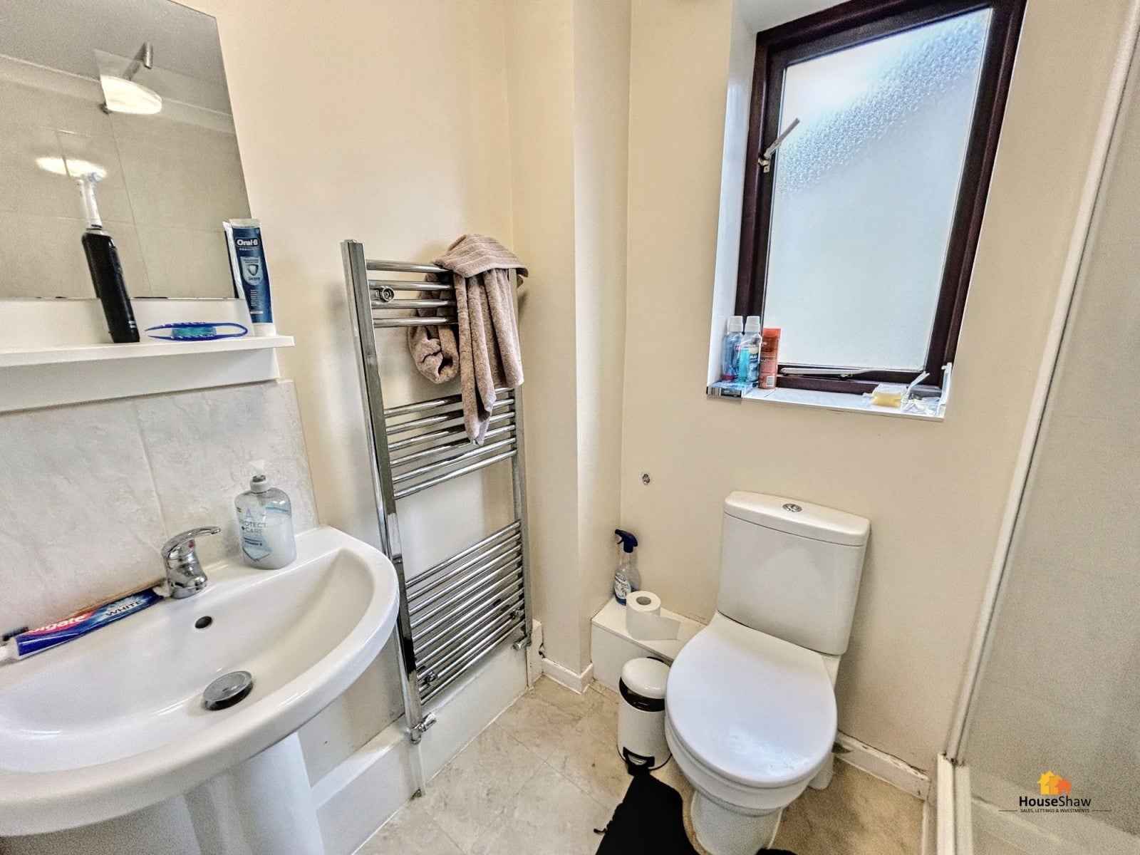 Room New Road in High Wycombe