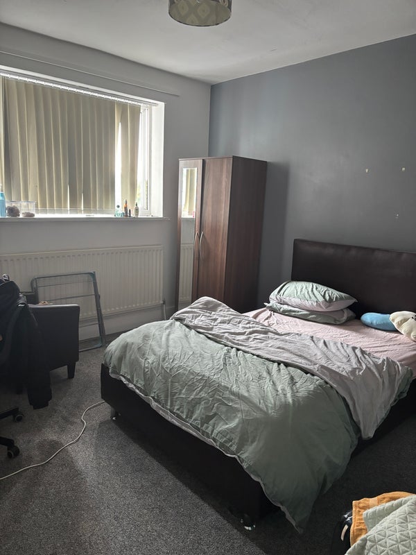 Room Bristol Road in Birmingham