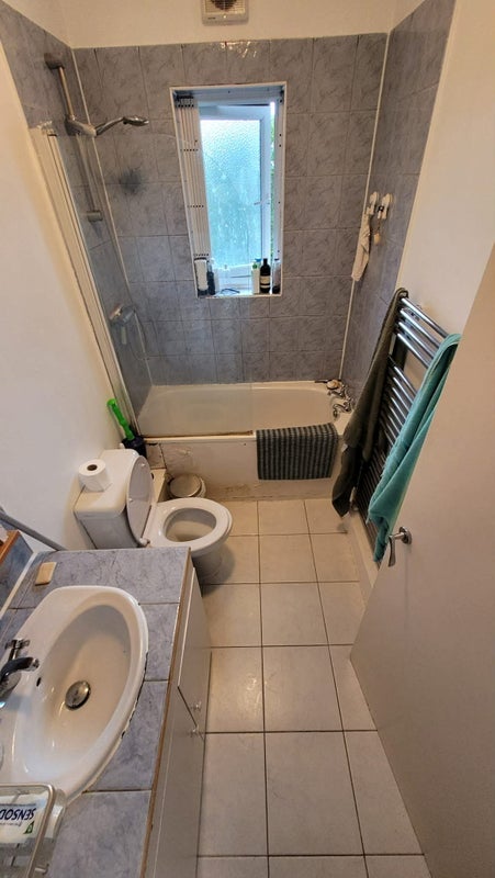 Room Haverstock Hill in Greater London