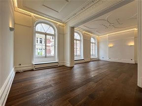 Flat Carlisle Place in City of Westminster