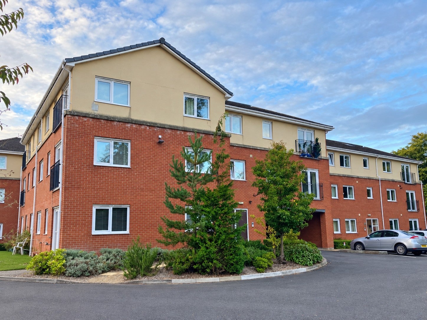 Flat Alan Gutridge Drive in Shrewsbury
