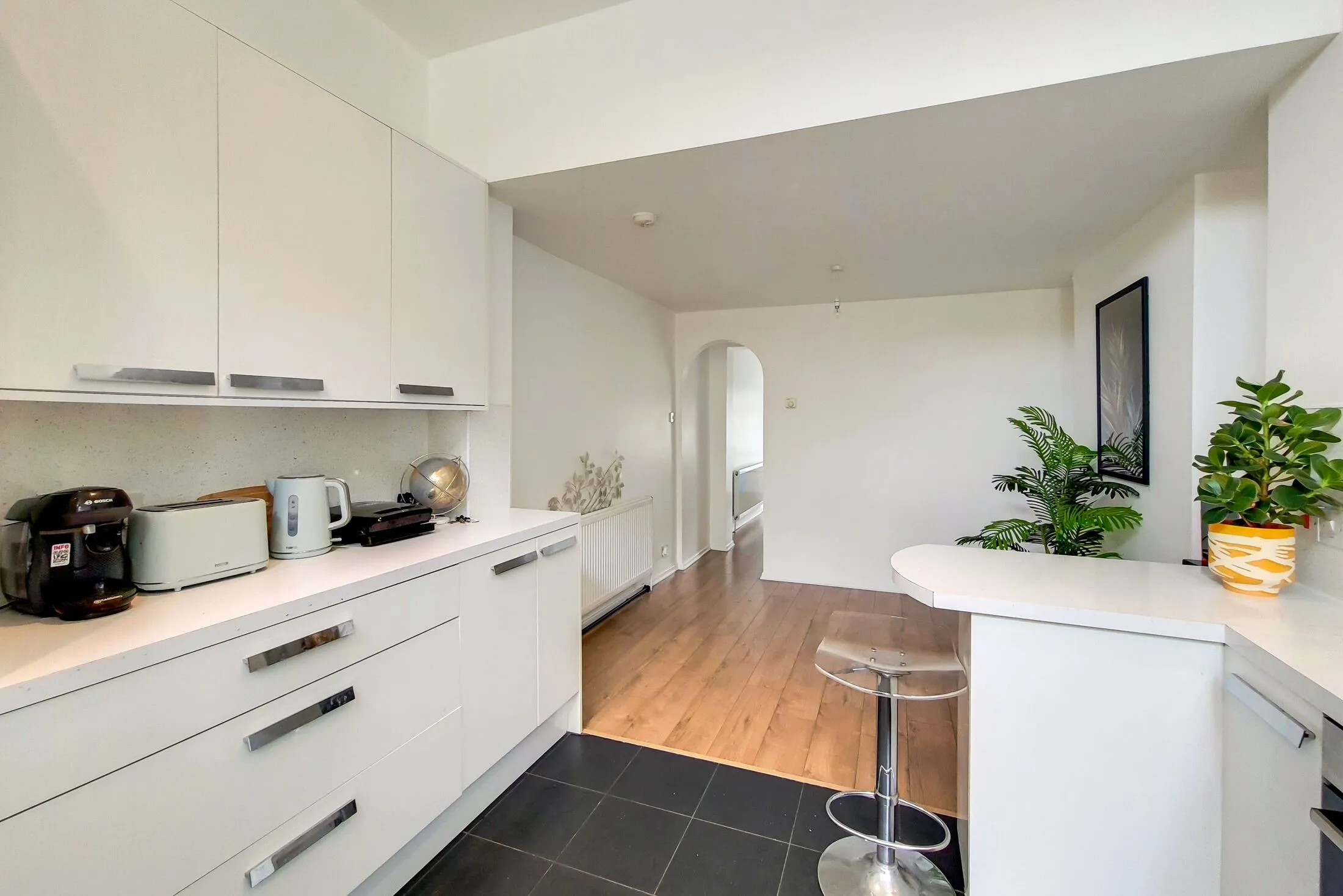 House Tamworth Lane in Greater London