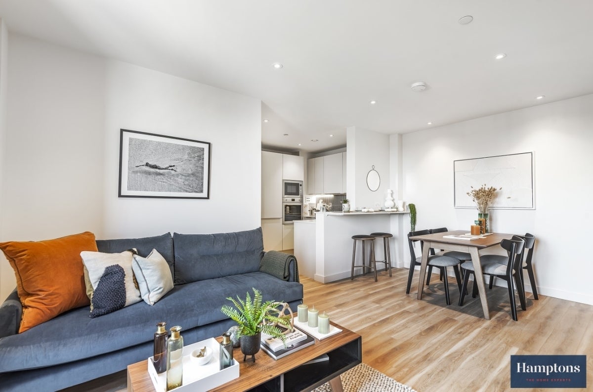 Flat George Street in Greater London