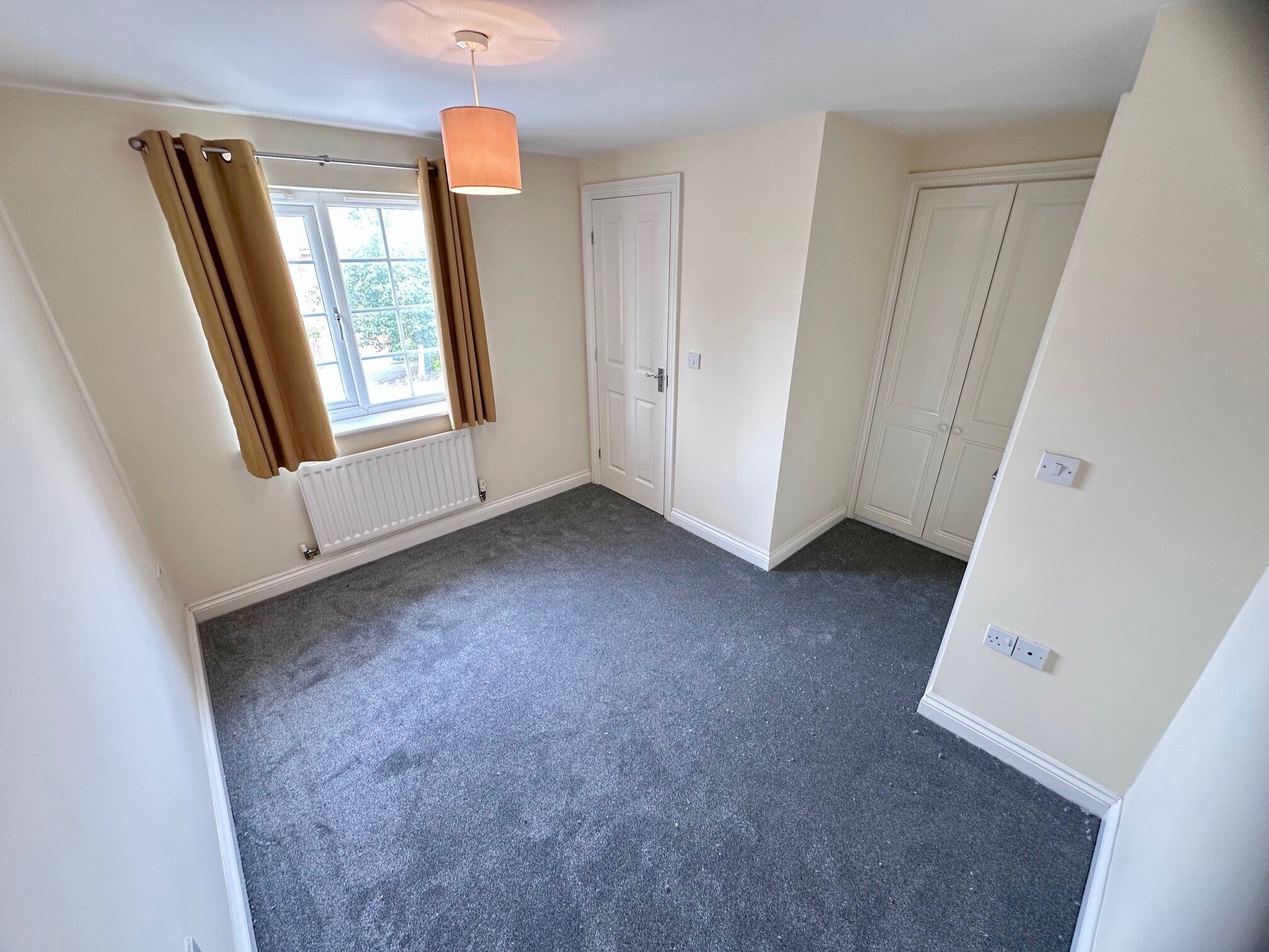 House Abbey Close in Charnwood