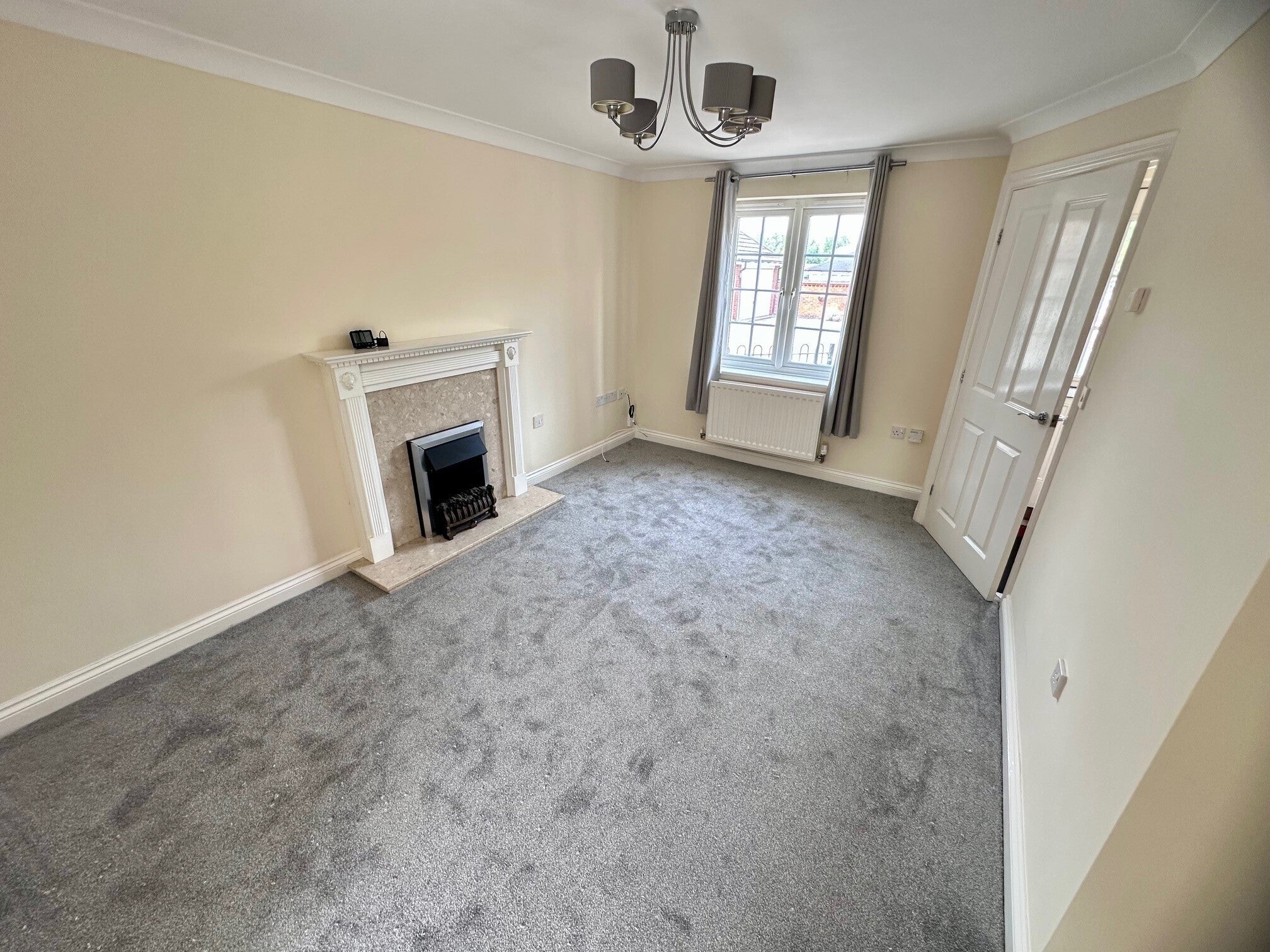 House Abbey Close in Charnwood