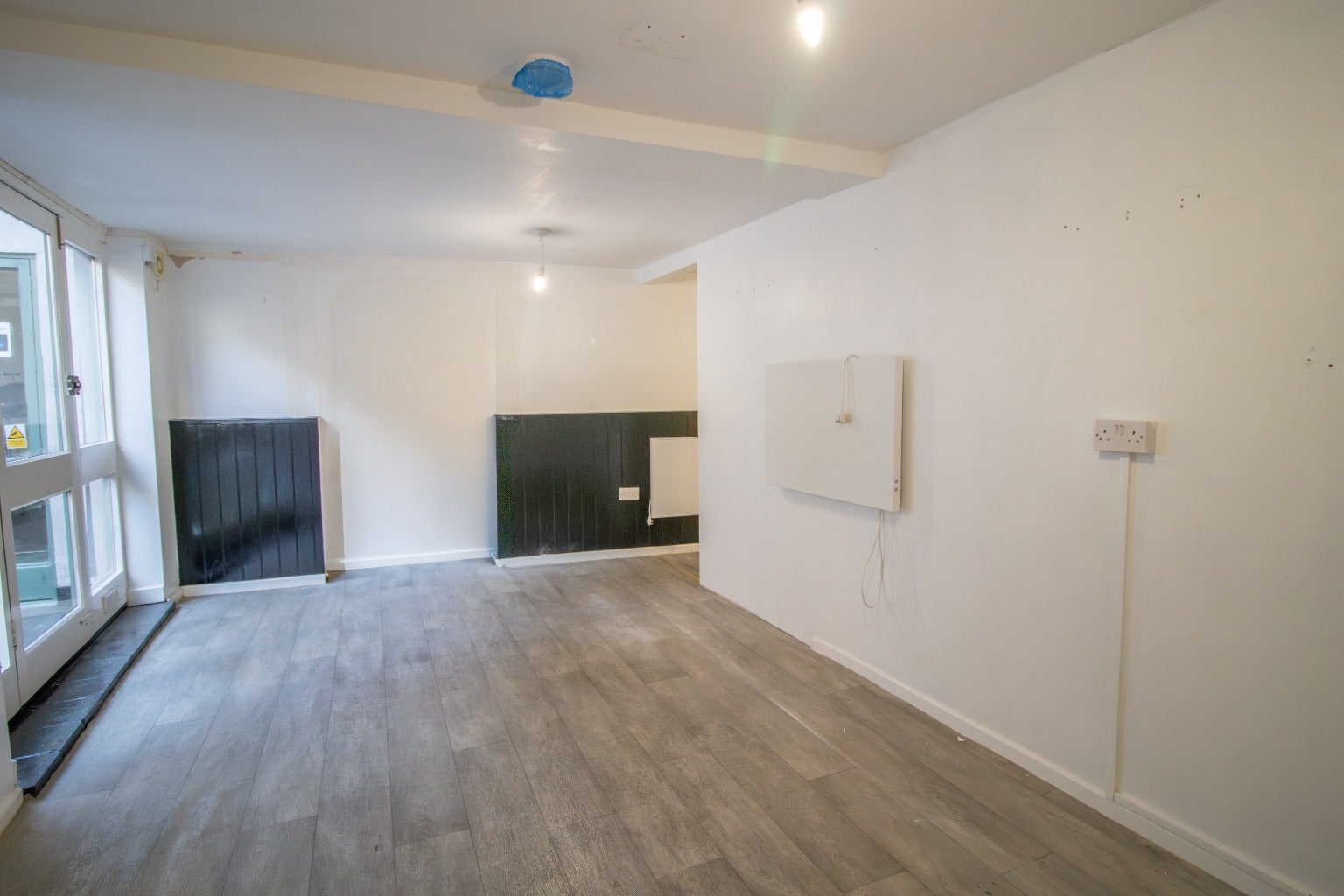 Flat Market Place in Breckland District
