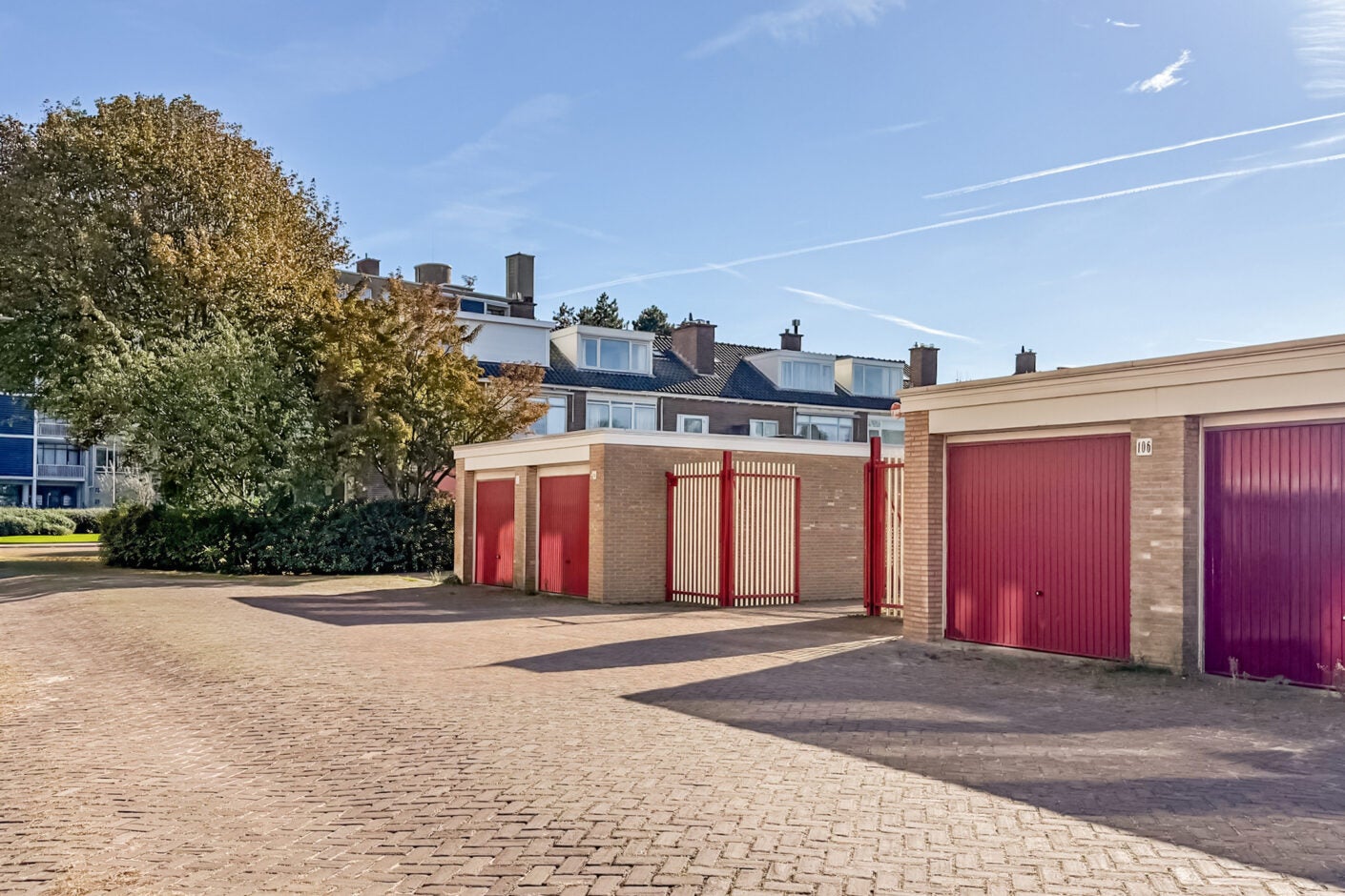 Appartement Johan van Oldenbarneveltlaan 83 in Den Haag