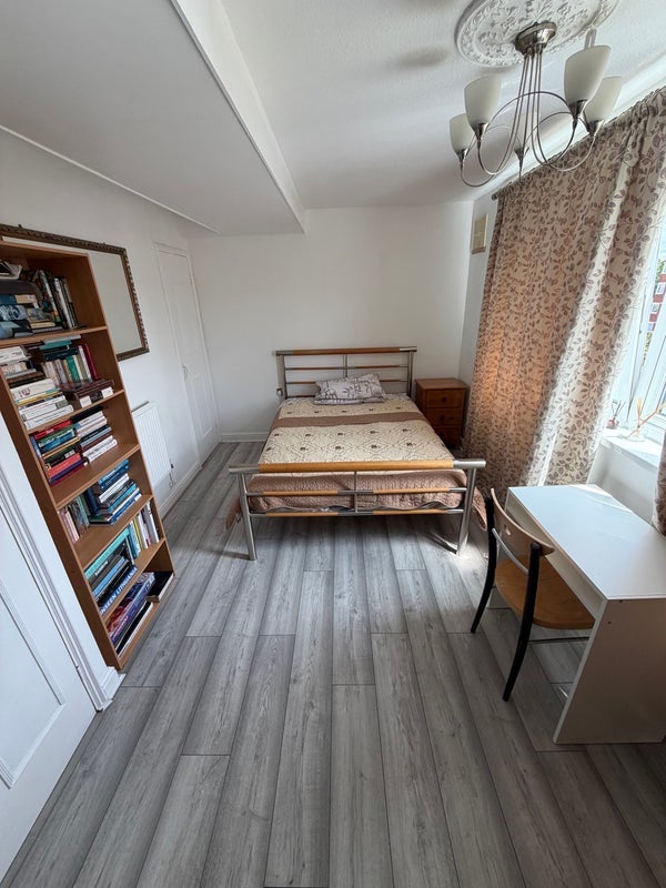 Room Houlton Place in Greater London