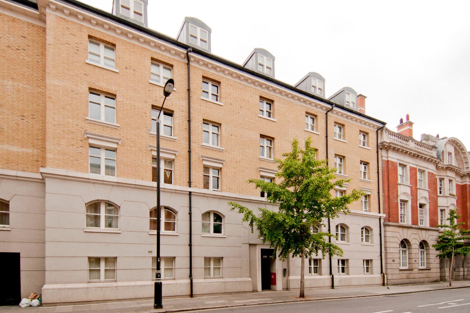 Flat Rochester Row in City of Westminster