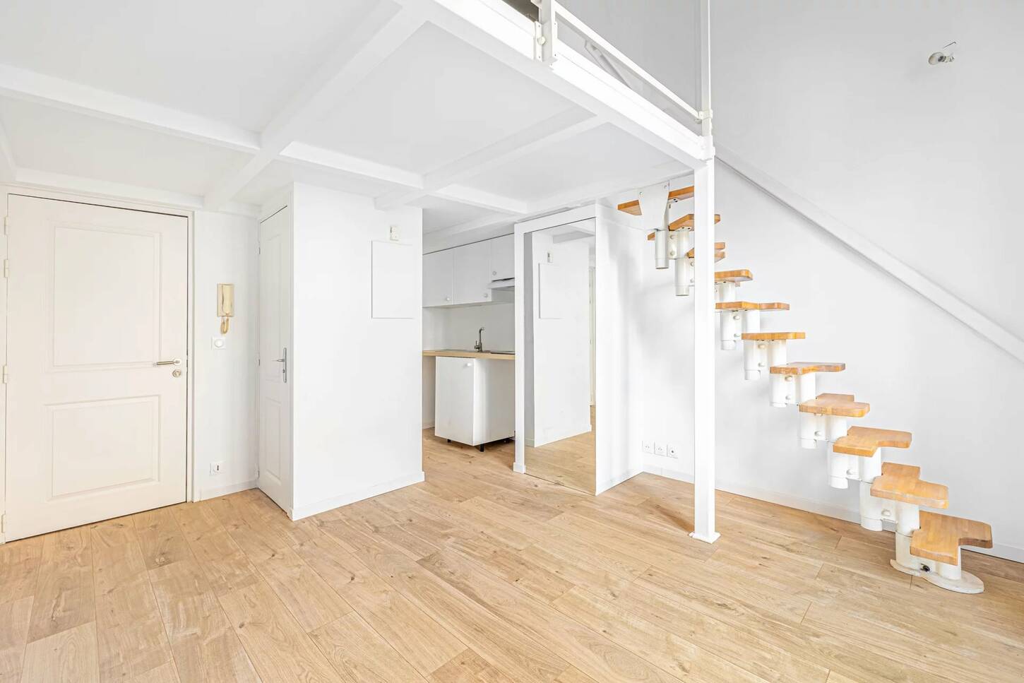 Flat Boulevard Gambetta in Nice
