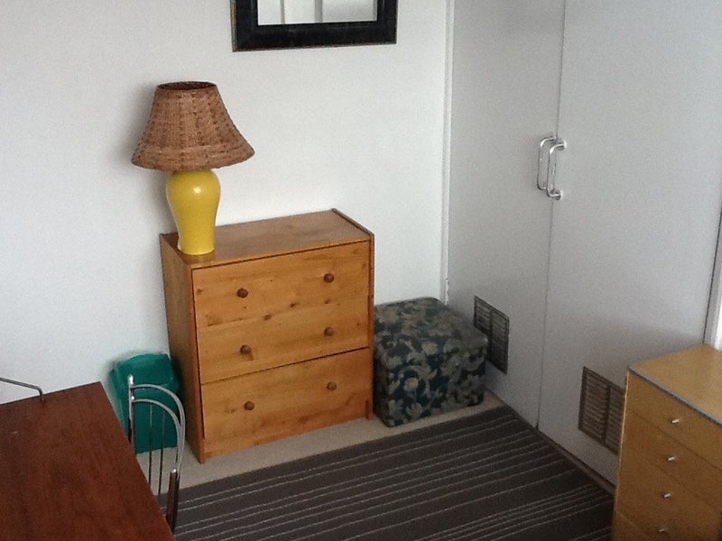 Room Fulham Court in Greater London