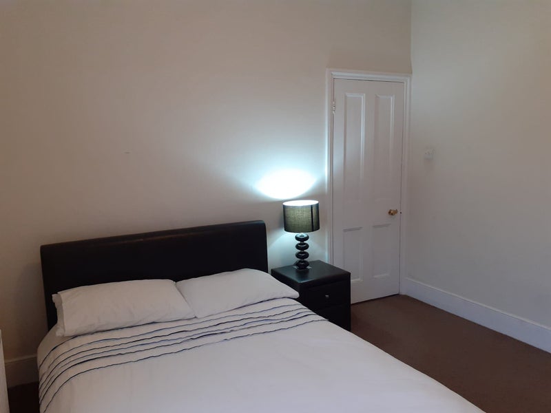 Room Sedlescombe Road in Greater London
