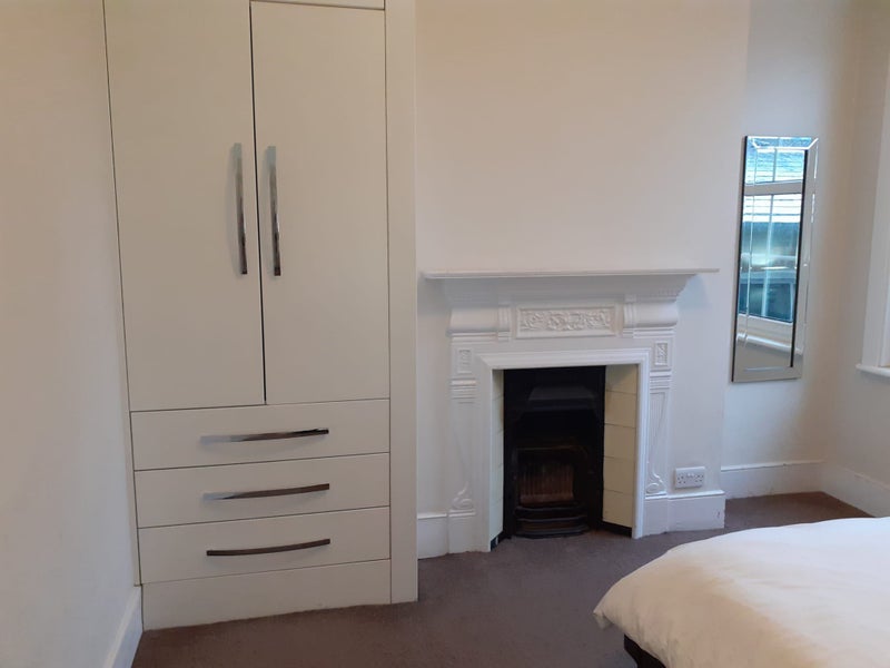 Room Sedlescombe Road in Greater London