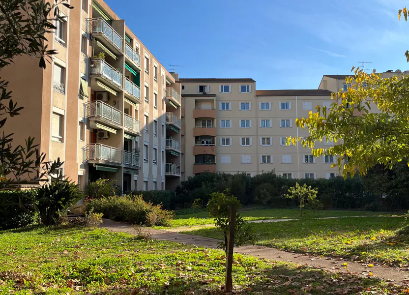 Flat Allée de l'Espérance in Hyères