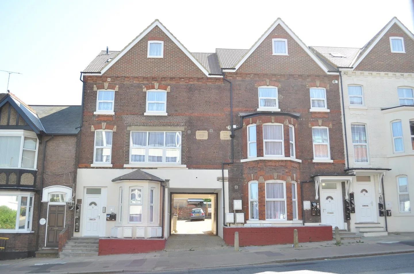 Flat Cardiff Road in Luton