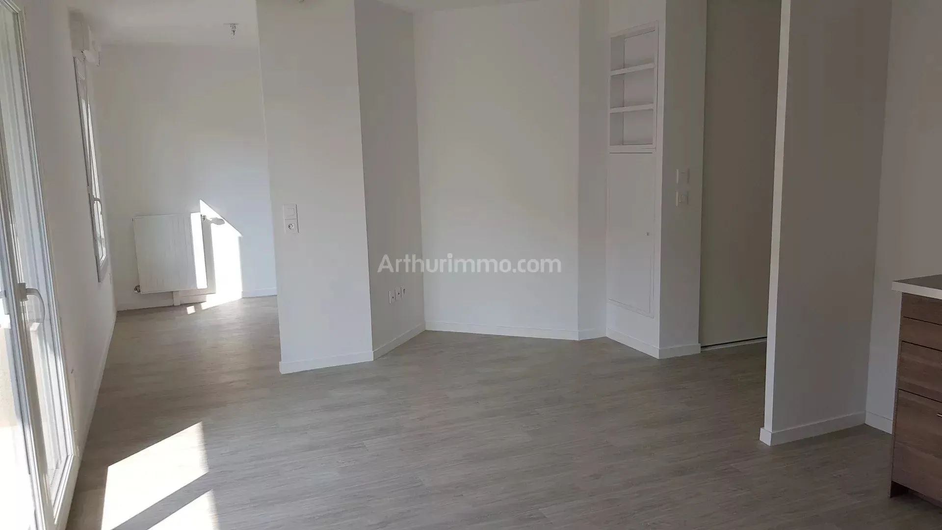 Appartement Avenue Paul Vaillant-Couturier à Paray-Vieille-Poste