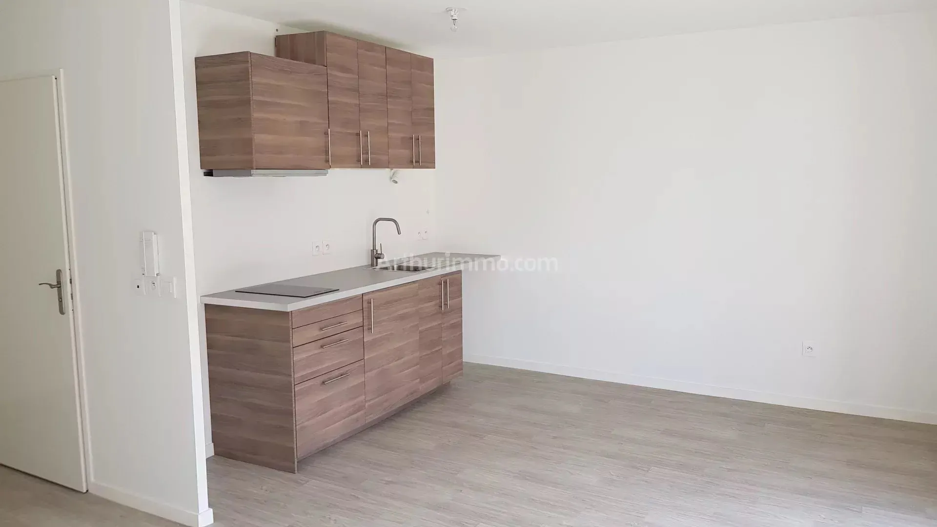 Appartement Avenue Paul Vaillant-Couturier à Paray-Vieille-Poste