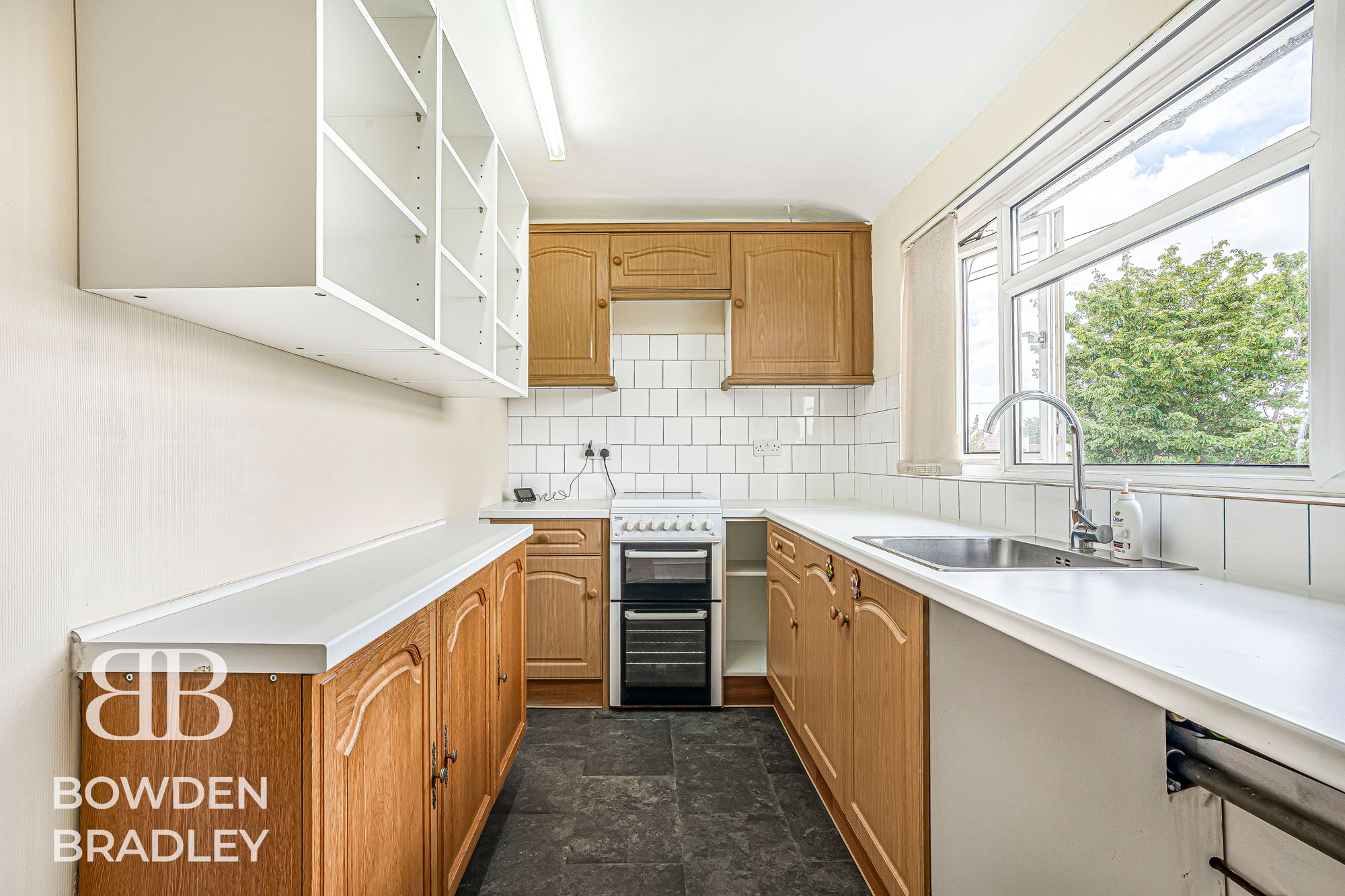 Flat Gaysham Avenue in Greater London