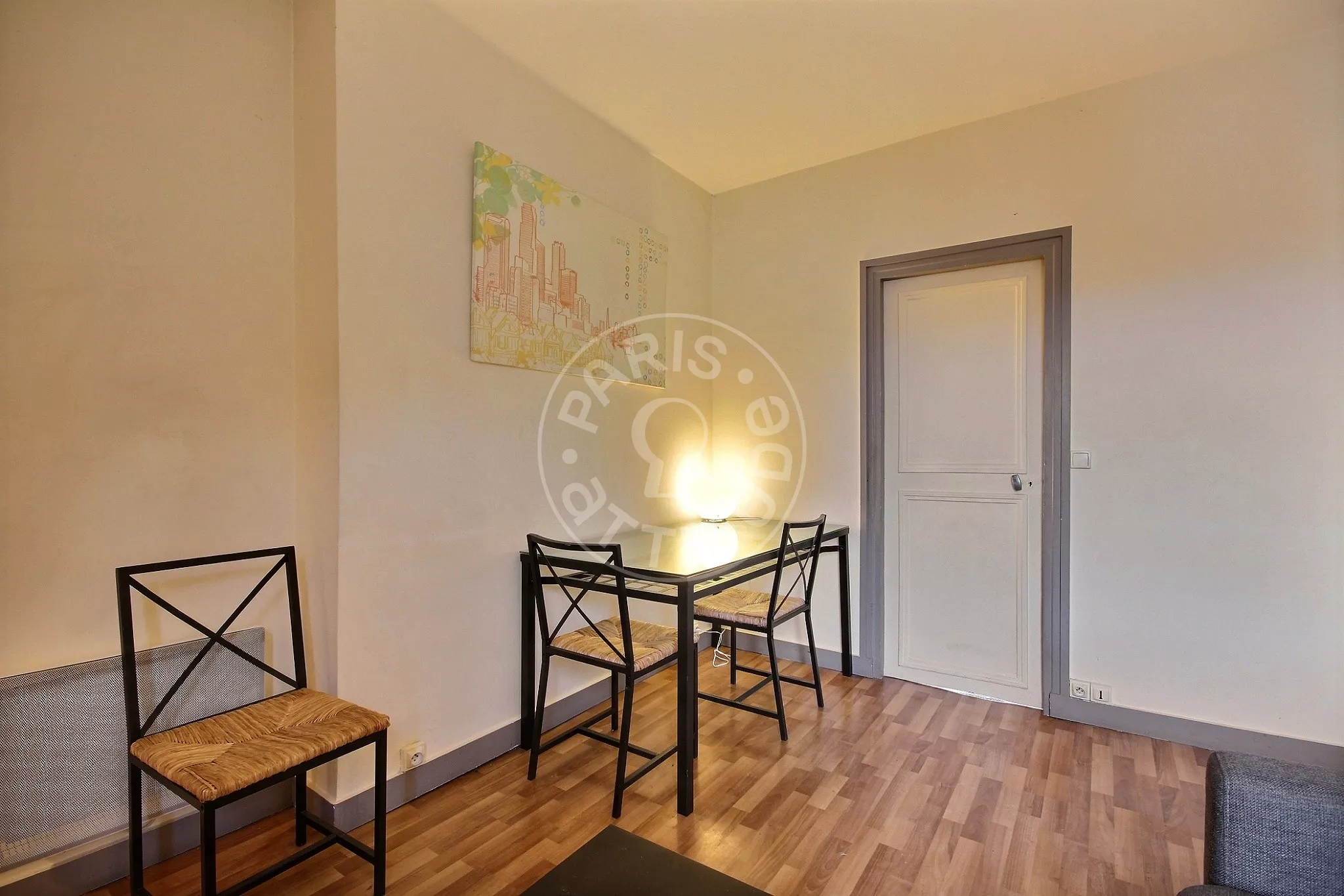 Flat Rue du Commerce in Paris