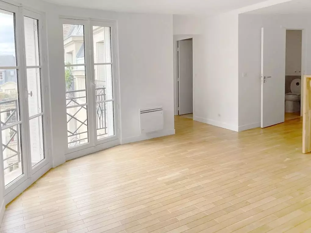 Flat Rue du Général Delanne in Neuilly-sur-Seine