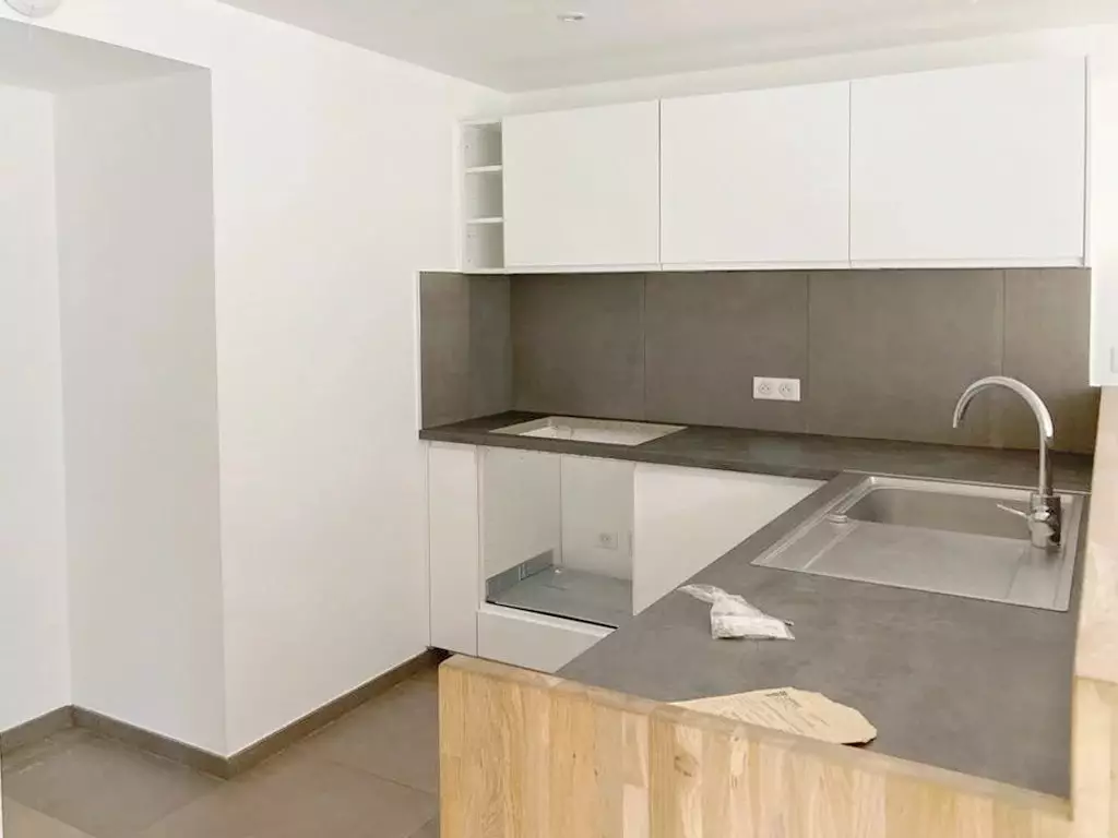 Flat Rue du Général Delanne in Neuilly-sur-Seine