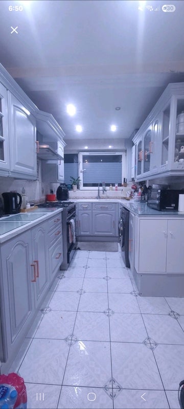 Room Wager Street in Greater London