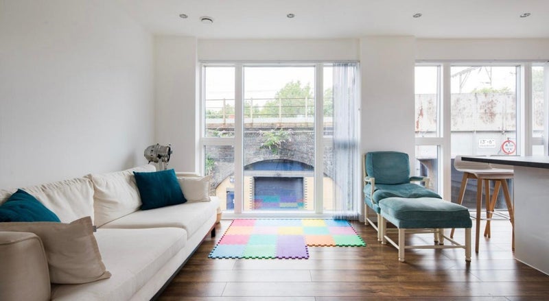 Flat Mentmore Terrace in Greater London