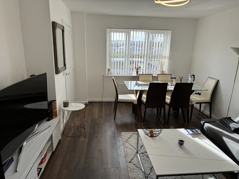 Room Otter Lane in Cambuslang