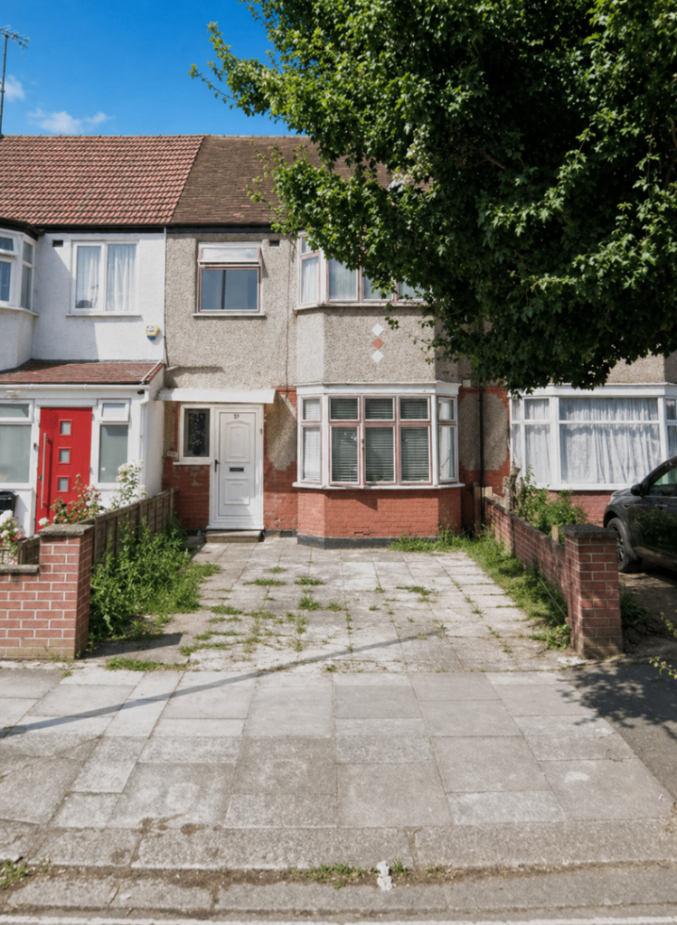 House Barnfield Road in Greater London
