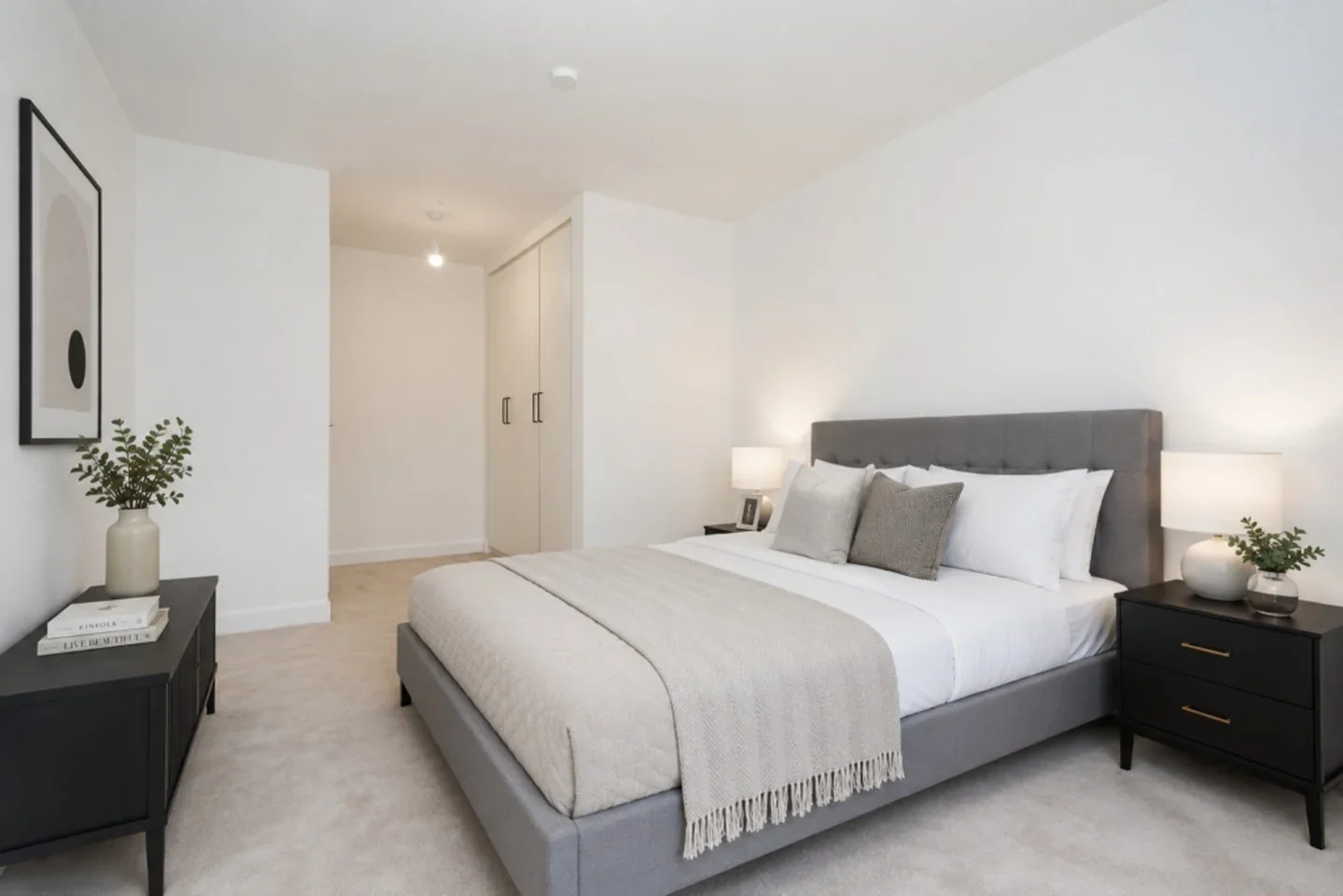 Flat Beaufort Square in Greater London