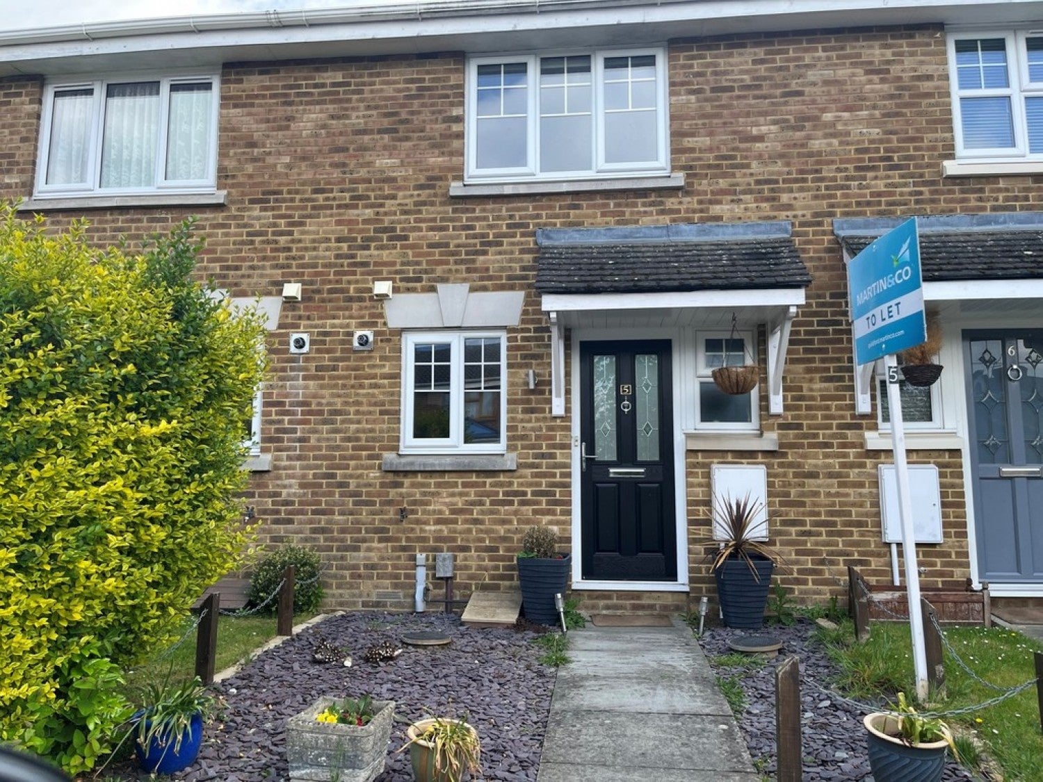 House Poyle Road in Guildford