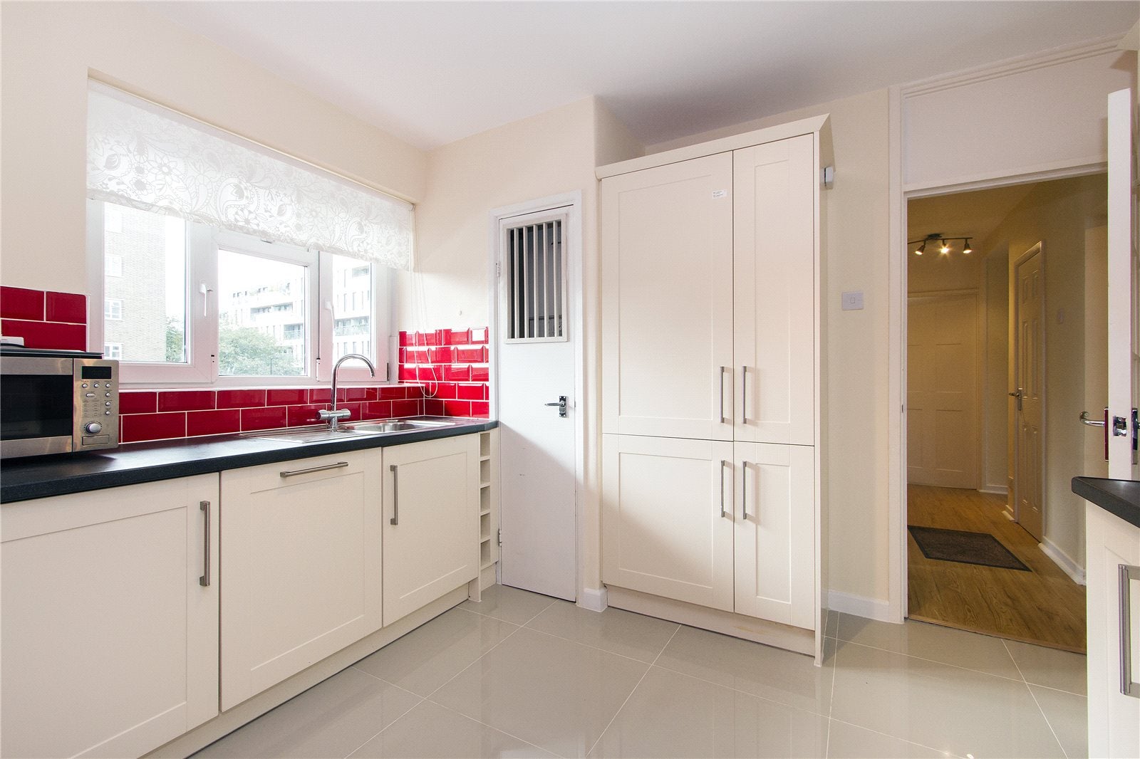 Flat Great Suffolk Street in Greater London