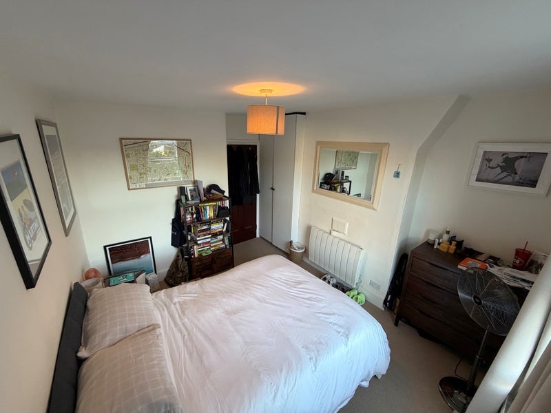 Room St Luke's Avenue in Greater London