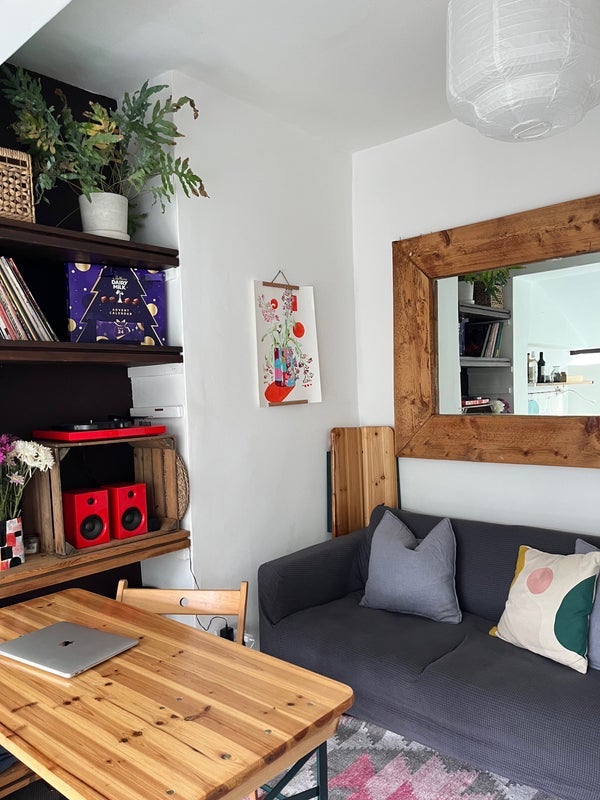 Room Tomlin's Grove in Greater London