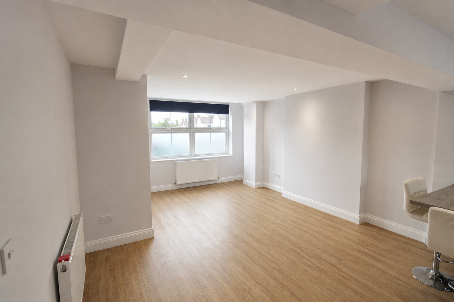 Flat Harecombe Road in Wealden