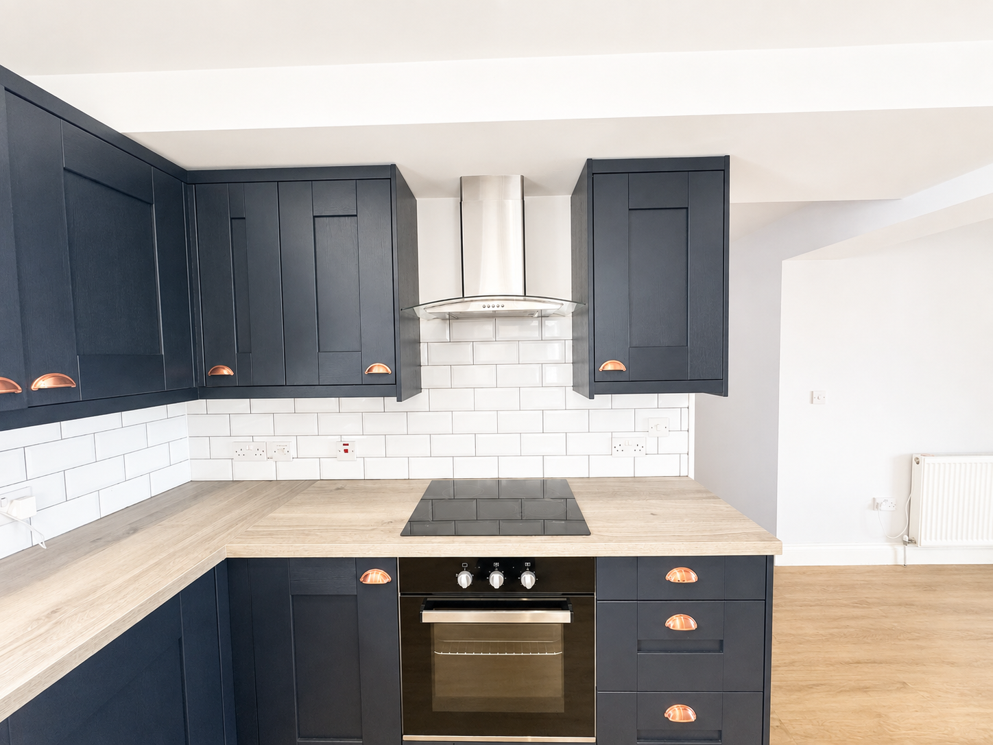 Flat Harecombe Road in Wealden